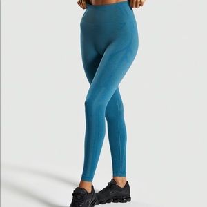 Geo Ombré Seamless Leggings